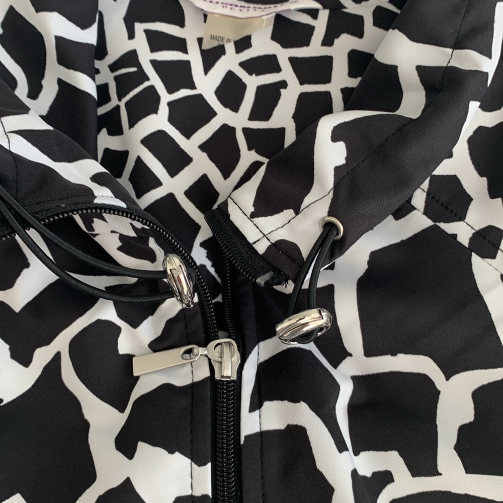 AlLLISON DALEY PETITE Women’s Front Zip‎ Jacket Lightweight Blk/Wht. Giraffe 10P - Picture 8 of 15